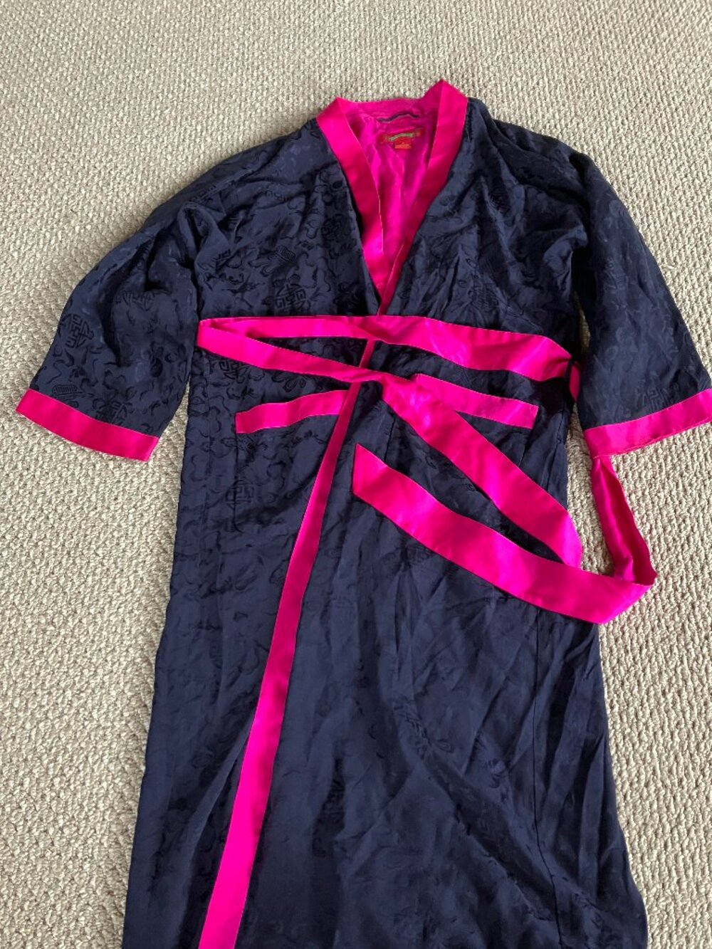 Vintage Rare Shanghai Tang 100% Jacquard Silk Navy Fuschia Robe Dressing Gown S